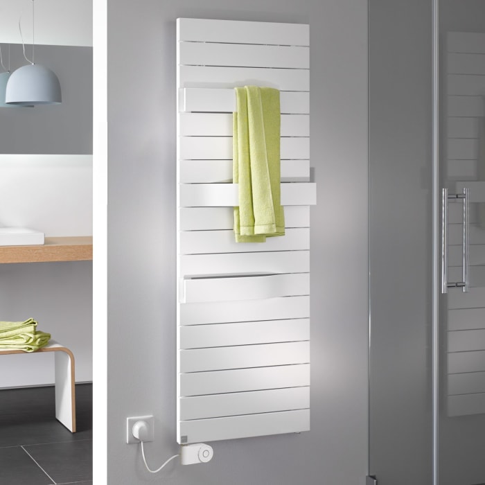 Kermi Tabeo-E Badheizkörper 60 x 10,1 x 175,7 cm inkl. Elektro-Set FKS links
