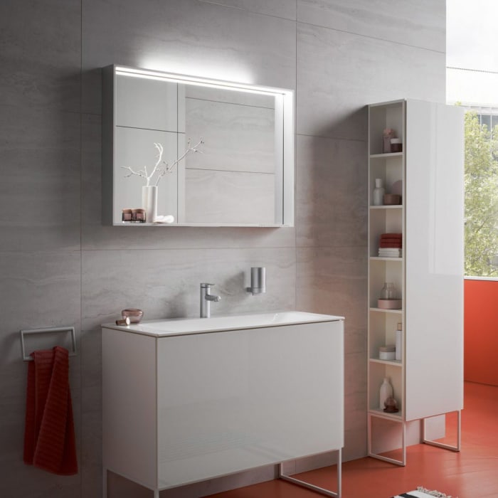 Keuco Collection Plan Badspiegel 80 x 70 cm mit einstellbarer Lichtfarbe in silber gebeizt eloxiert