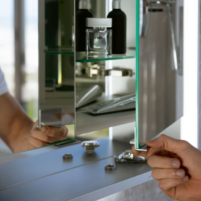 Keuco Royal Lumos Wandvorbau Spiegelschrank 90 x 73,5 cm, DALI-steuerbar, offene Ablage