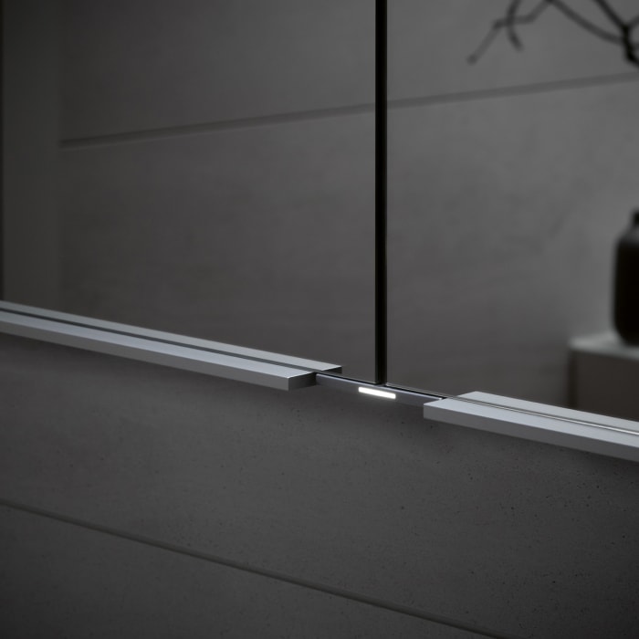 Keuco Royal Match Spiegelschrank Wandhalbeinbau mit LED-Beleuchtung 80 x 70 cm