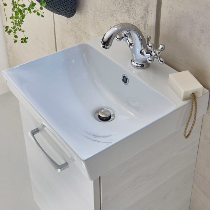 Pelipal Serie 6910 Keramikwaschtisch 61 cm