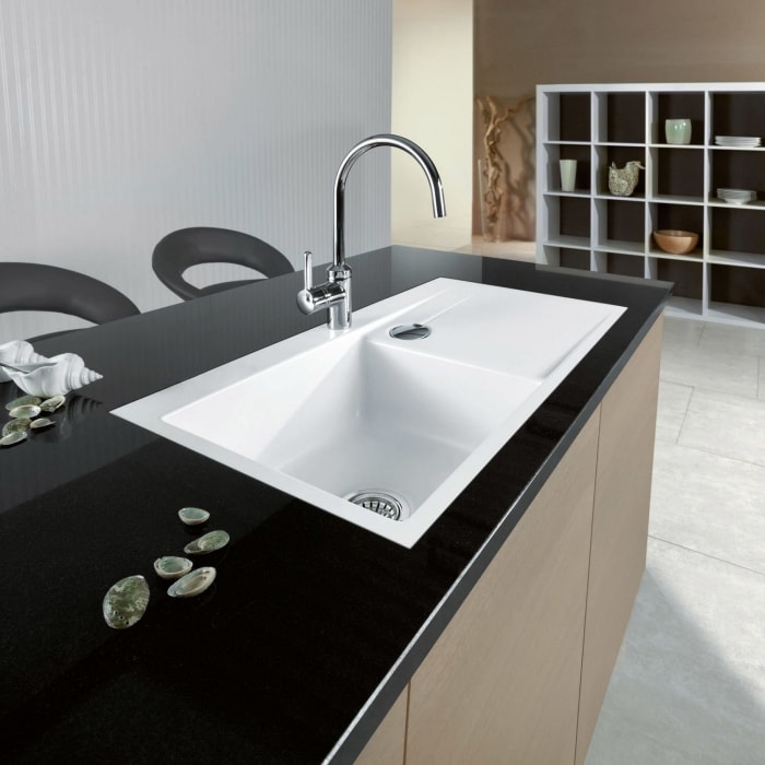 Systemceram Keradomo Stema 90 F Spüle links für flächenbündigen Einbau mit Handbetätigung, inkl. Armaturbohrung