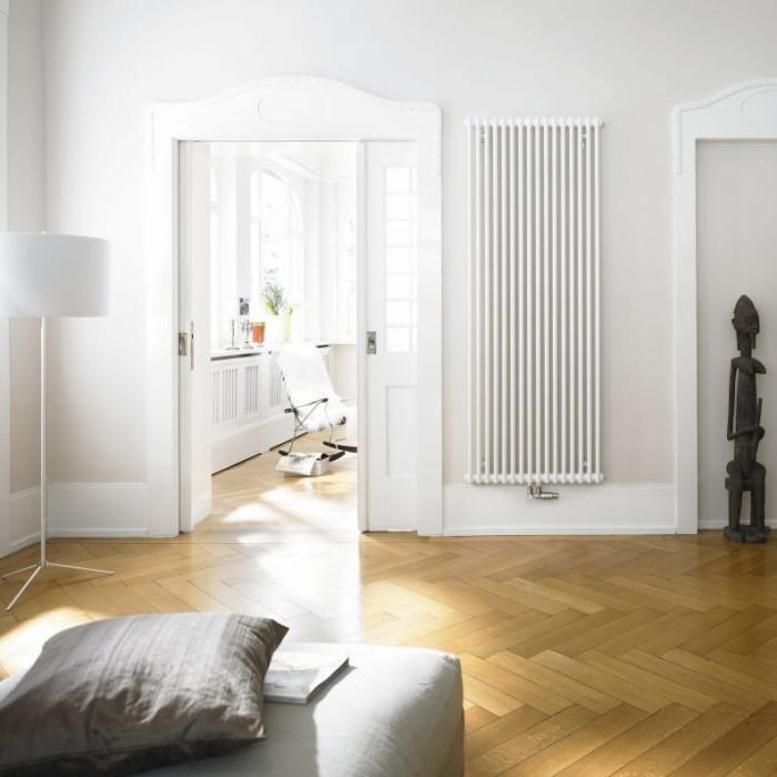 Zehnder Charleston Clinic K4200 43,6 x 13,6 x 200 cm Completto-Anschluss V004