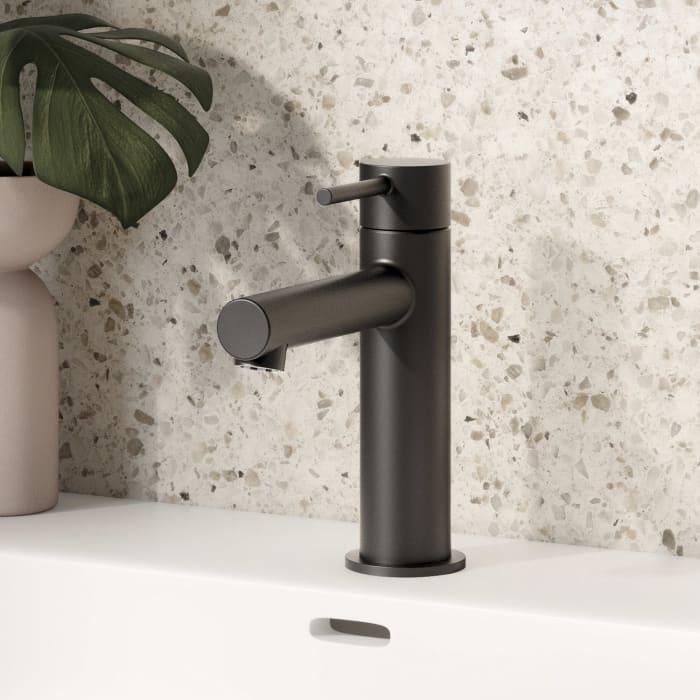 Herzbach SIRO BLACK Waschtisch-Einlochbatterie M-Size