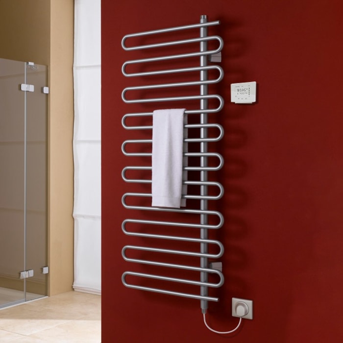 Kermi Icaro-E Badheizkörper 40 x 5,8 x 184,1 cm inkl. Elektro-Set WRX rechts