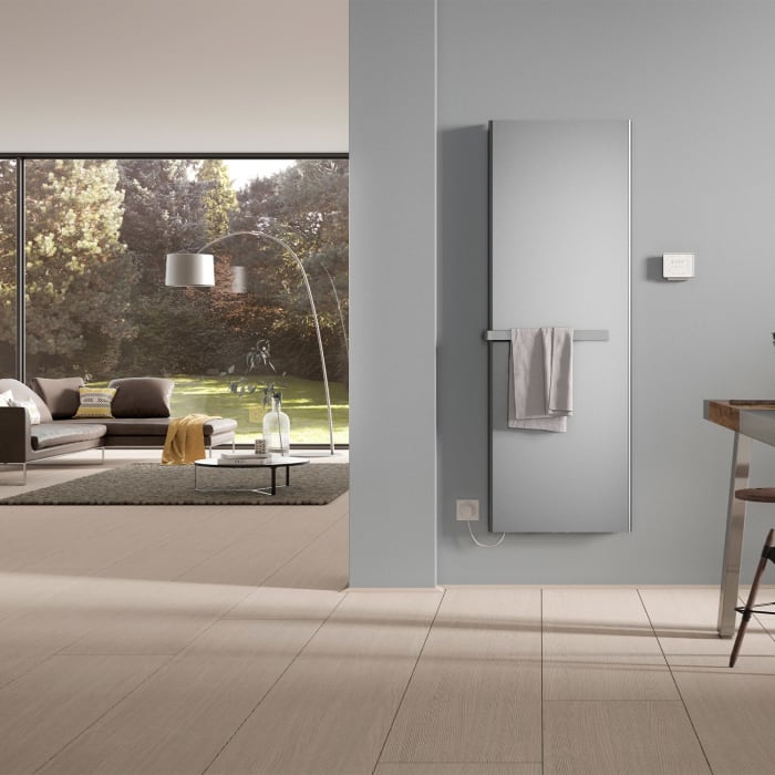 Kermi Pateo-E Badheizkörper 50 x 6,6 x 172,5 cm, Elektro-Set WRS, Raumerwärmung