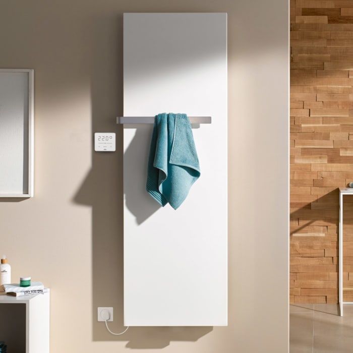 Kermi Rubeo-E Badheizkörper 57 x 6,6 x 152,5 cm für Handtucherwärmung mit Elektro-Set WWS