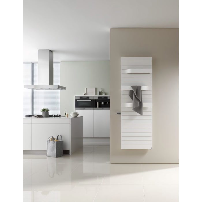 Kermi Tabeo-V Badheizkörper 60 x 10,1 x 143,7 cm Thermostatkopf seitlich links