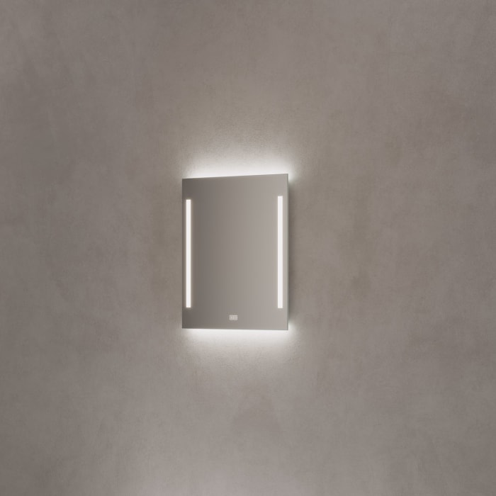 Kronenbach Sun Badspiegel 60 x 70 cm mit LED Seiten- und Hintergrundbeleuchtung