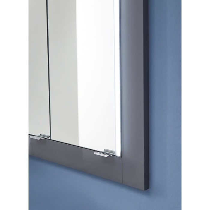 Pelipal PCON LED Einbauspiegelschrank 121,5 x 17 x 83,4 cm 3 Drehtüren