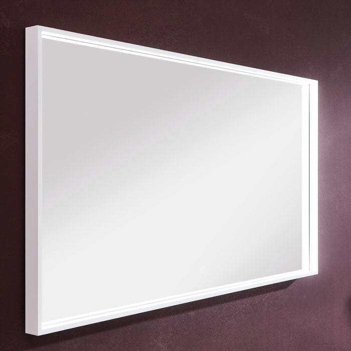 Puris b • straight Badspiegel 120 cm in Weiß mit LED-Flächenleuchte