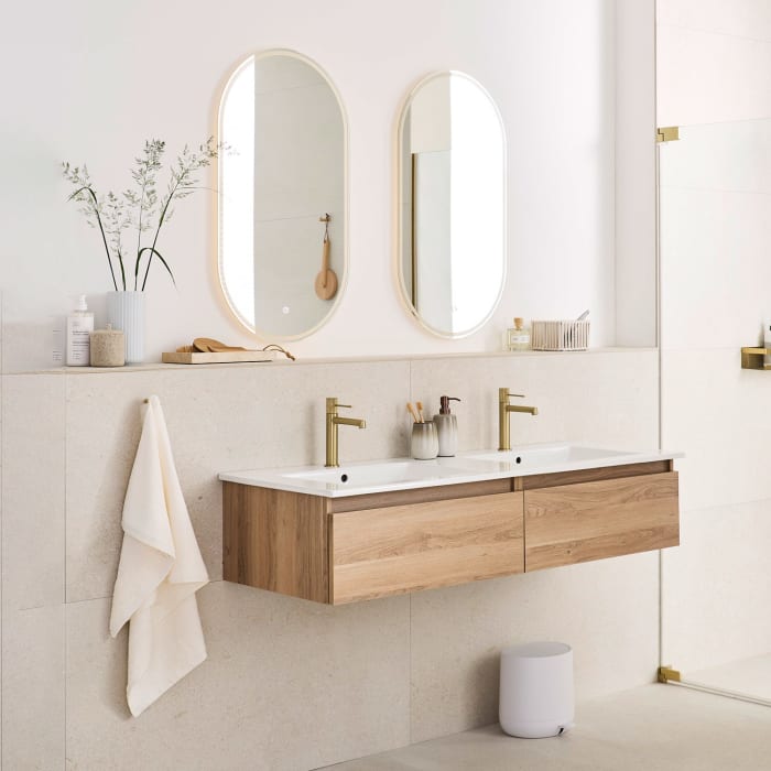 Puris Vora Flächenspiegel oval mit Spiegelheizung