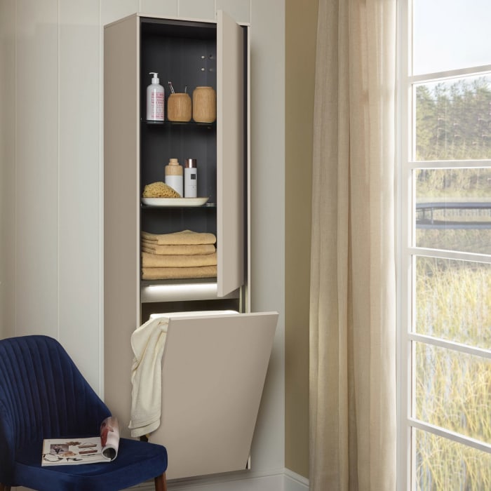 Sanipa Twiga Hochschrank 47,5 cm, 1 Wäschekippe, 1 Türe mit Türanschlag rechts, inkl. LED-Beleuchtung