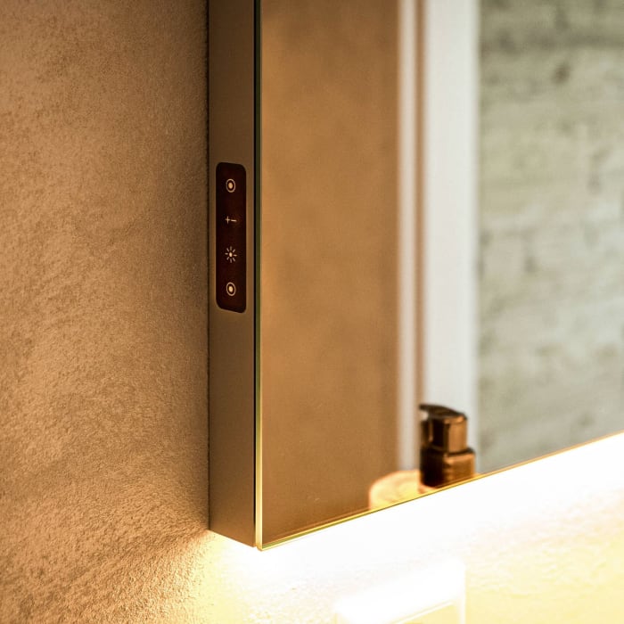 Schneider BORDO TW Lichtspiegel ALU1/SP 90/TW/SH 89,5 x 72,9 cm mit LED-Beleuchtung dimmbar und Spiegelheizung