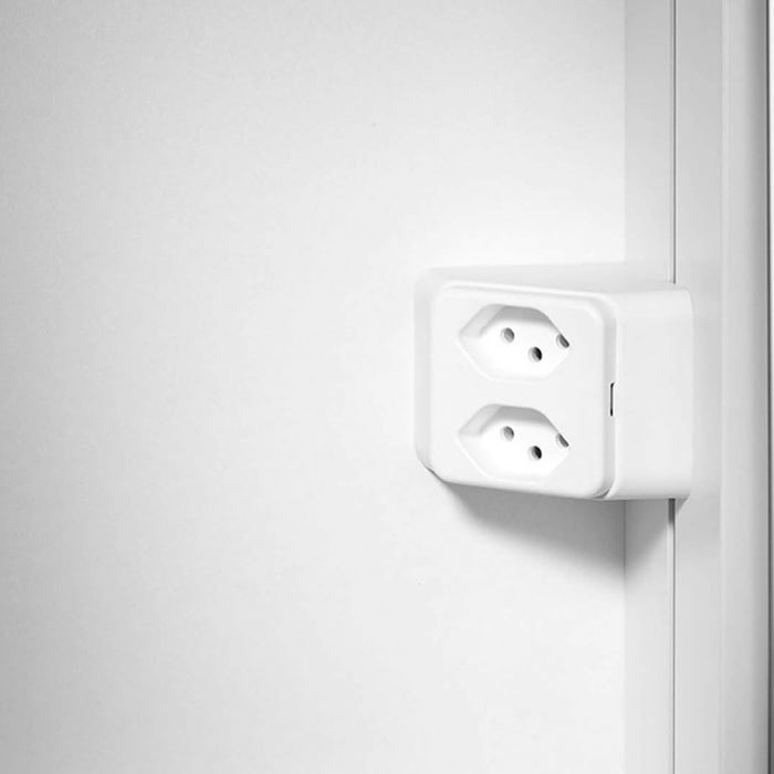 Schneider LOW plus LED Spiegelschrank LOP 120/2/LED 119,5 x 74,7 cm, 4000 K, Doppelsteckdose links und rechts, CH