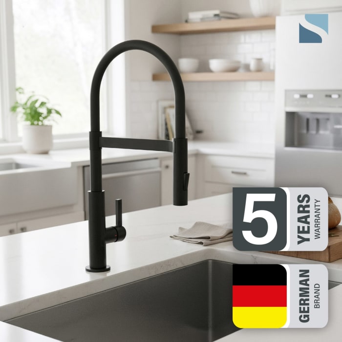 Schütte MIAMI Einhebel Küchenarmatur mit Geschirrbrause, ausziehbar und schwenkbar