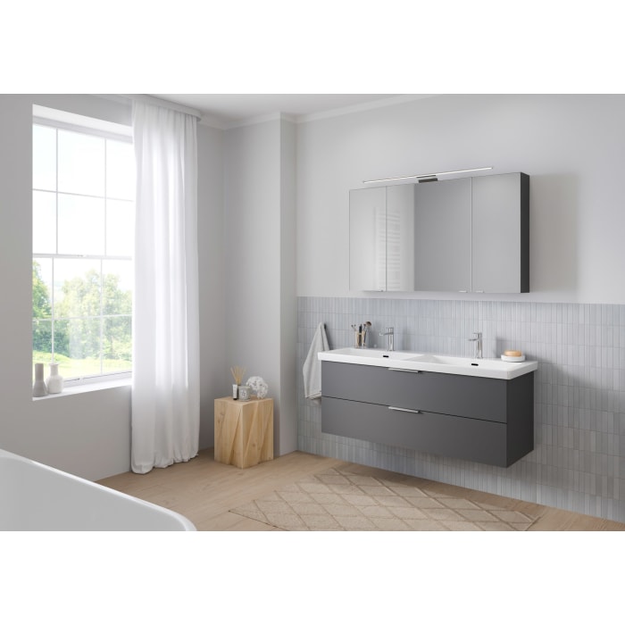 Steinkamp Living 2.0 / Villeroy & Boch Subway 3.0 Badmöbel Set 130 cm mit Spiegelschrank, 3 Türen