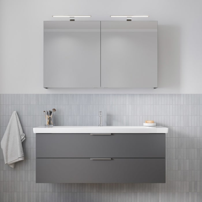 Steinkamp Living 2.0 / Villeroy & Boch Subway 3.0 Badmöbel Set 130 cm mit Spiegelschrank, 2 Türen