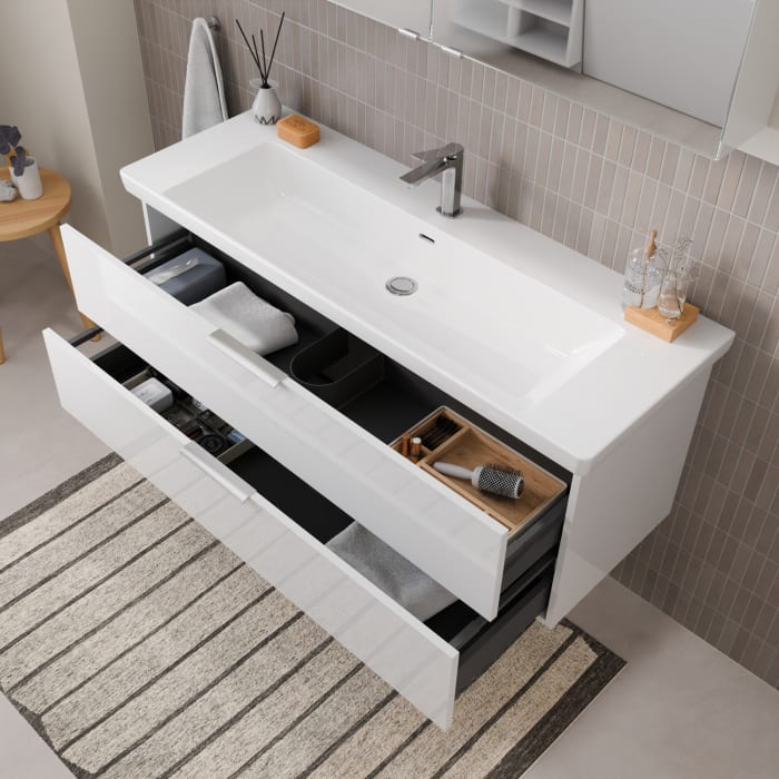 Steinkamp Living 2.0 / Villeroy & Boch Subway 3.0 Badmöbel Set 130 cm mit Spiegelschrank, 3 Türen