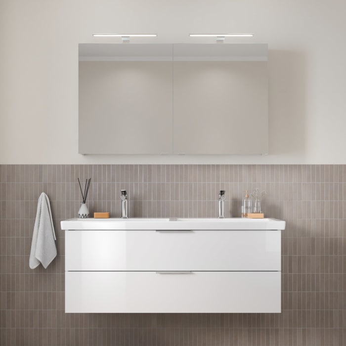 Steinkamp Living 2.0 / Villeroy & Boch Subway 3.0 Badmöbel Set 130 cm mit Spiegelschrank, 2 Türen
