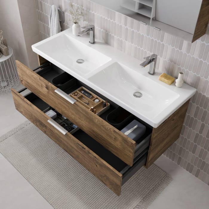 Steinkamp Living 2.0 / Villeroy & Boch Subway 3.0 Badmöbel Set 130 cm mit Spiegelschrank, 3 Türen