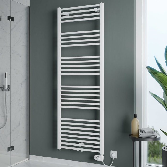 Sturotec Bath 11 E Badheizkörper 60 x 117,4 cm, rein elektrisch, mit integr. Raumthermostat