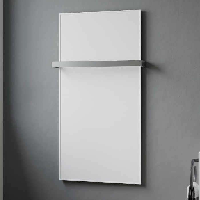 Sturotec Bath 7 E Infrarot-Badheizkörper 60 x 60 cm mit Handtuchhalter