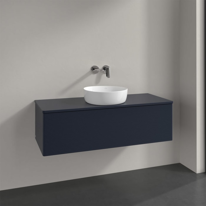 Villeroy & Boch Antao Waschbeckenunterschrank, 120 x 36 cm, 1 Auszug mit LED-Licht, Front mit Struktur, ohne Hahnloch, für Waschtisch mittig