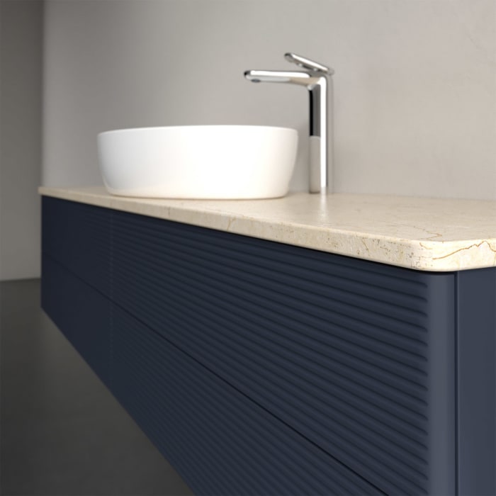 Villeroy & Boch Antao Waschbeckenunterschrank, 160 x 36 cm, 4 Auszüge mit LED-Licht, Front mit Struktur, mit Hahnloch, für Waschtisch mittig