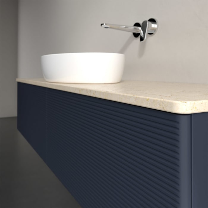 Villeroy & Boch Antao Waschbeckenunterschrank, 160 x 36 cm, 2 Auszüge mit LED-Licht, Front mit Struktur, ohne Hahnloch, für Waschtisch mittig