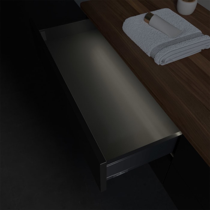 Villeroy & Boch Antao Waschbeckenunterschrank, 160 x 36 cm, 4 Auszüge mit LED-Licht, Front ohne Struktur, mit Hahnloch, für Waschtisch rechts