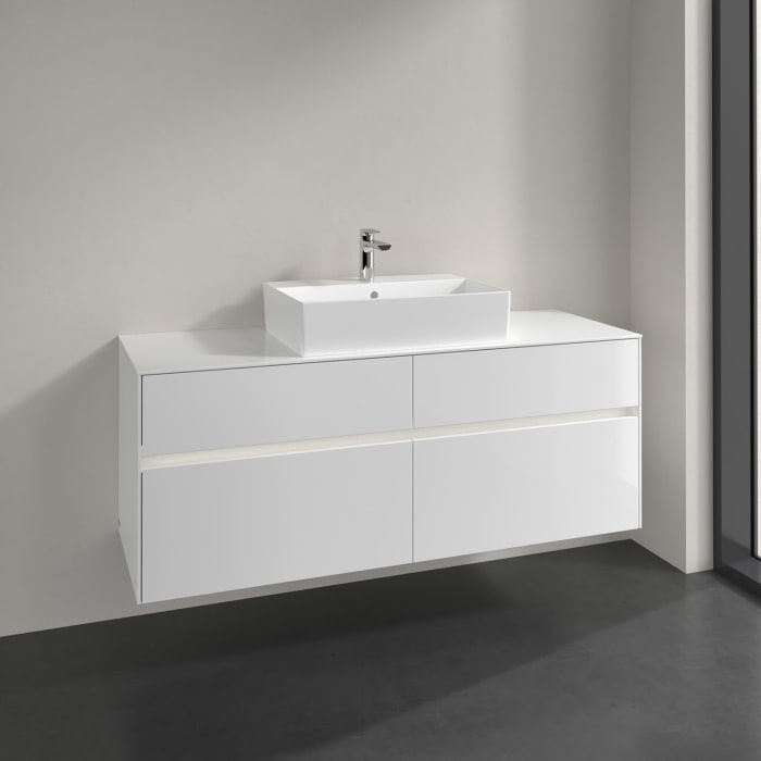 Villeroy & Boch Collaro Waschtischunterschrank 140 x 50 cm, mit 4 Auszügen und LED-Beleuchtung