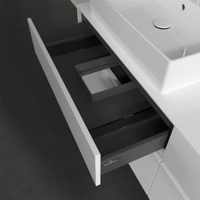 Villeroy & Boch Collaro Waschtischunterschrank 160 x 50 cm, mit 4 Auszügen und LED-Beleuchtung