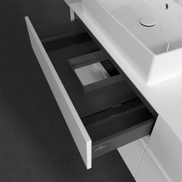 Villeroy & Boch Collaro Waschtischunterschrank 160 x 50 cm, mit 4 Auszügen und LED-Beleuchtung