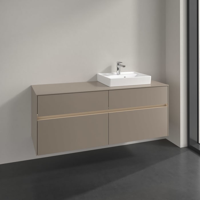 Villeroy & Boch Collaro Waschtischunterschrank 140 x 54,8 cm , mit LED-Beleuchtung, mit 4 Auszügen