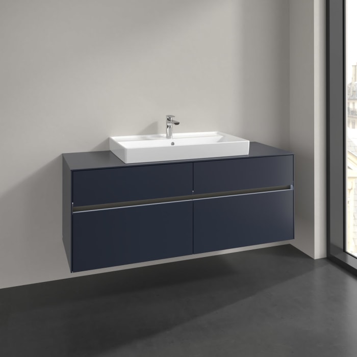 Villeroy & Boch Collaro Waschtischunterschrank 140 x 54,8 cm , mit LED-Beleuchtung, mit 4 Auszügen