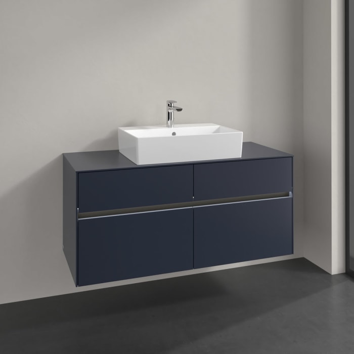 Villeroy & Boch Collaro Waschtischunterschrank 120 x 54,8 cm , mit LED-Beleuchtung, mit 4 Auszügen