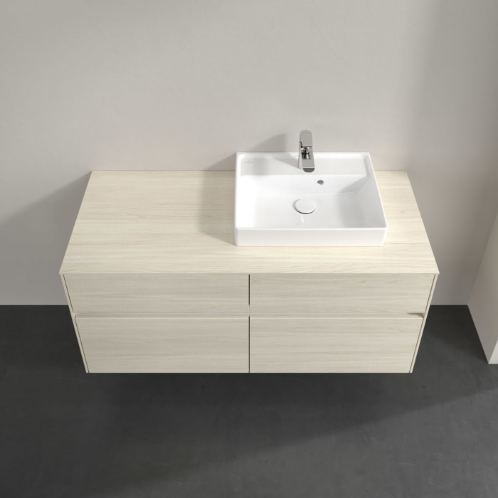 Villeroy & Boch Collaro Waschtischunterschrank 120 x 54,8 cm , mit LED-Beleuchtung, mit 4 Auszügen