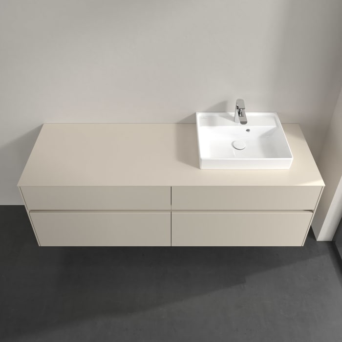 Villeroy & Boch Collaro Waschtischunterschrank 160 x 54,8 cm , mit LED-Beleuchtung, mit 4 Auszügen