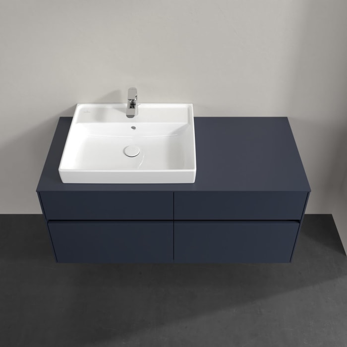 Villeroy & Boch Collaro Waschtischunterschrank 120 x 54,8 cm , mit LED-Beleuchtung, mit 4 Auszügen