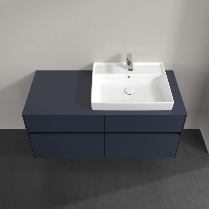 Villeroy & Boch Collaro Waschtischunterschrank 120 x 54,8 cm , mit LED-Beleuchtung, mit 4 Auszügen