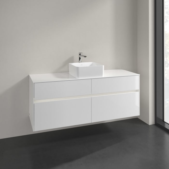 Villeroy & Boch Collaro Waschtischunterschrank 140 x 54,8 cm mit 4 Auszügen und LED Licht, für WT mittig