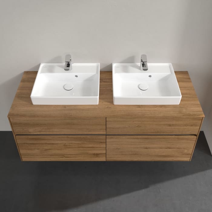 Villeroy & Boch Collaro Waschtischunterschrank 140 x 54,8 cm mit 4 Auszügen und LED Licht, für WT beidseitig