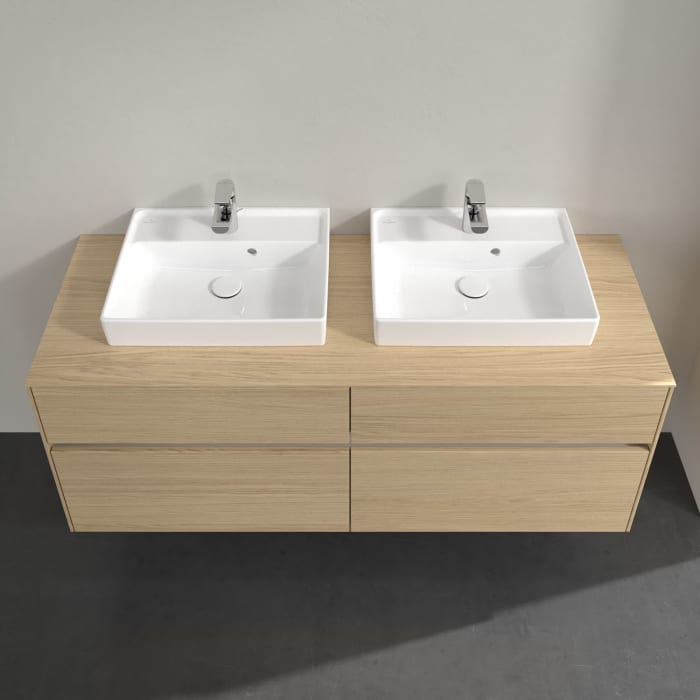 Villeroy & Boch Collaro Waschtischunterschrank 140 x 54,8 cm mit 4 Auszügen und LED Licht, für WT beidseitig