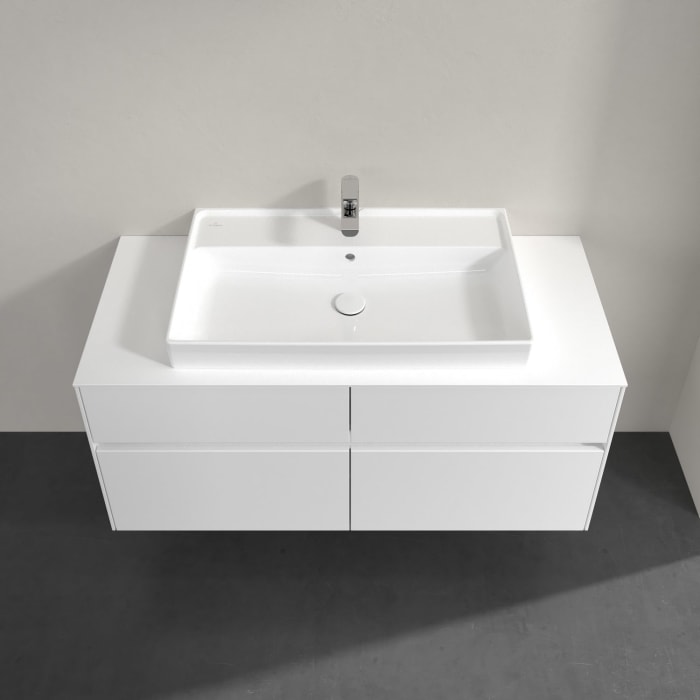 Villeroy & Boch Collaro Waschtischunterschrank 120 x 54,8 cm mit 4 Auszügen und LED Licht, für WT mittig