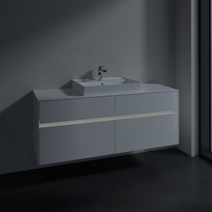 Villeroy & Boch Collaro Waschtischunterschrank 140 x 54,8 cm mit 4 Auszügen und LED Licht, für WT mittig