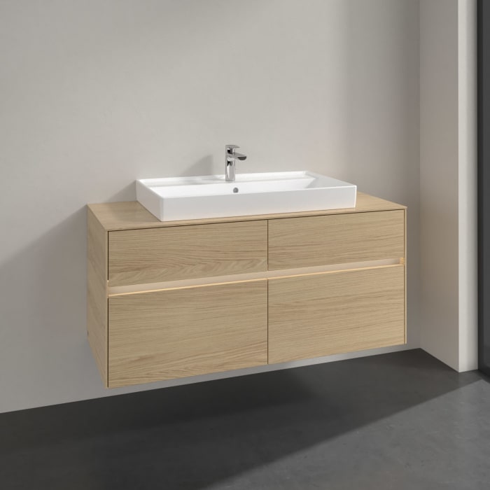 Villeroy & Boch Collaro Waschtischunterschrank 120 x 54,8 cm mit 4 Auszügen und LED Licht, für WT mittig