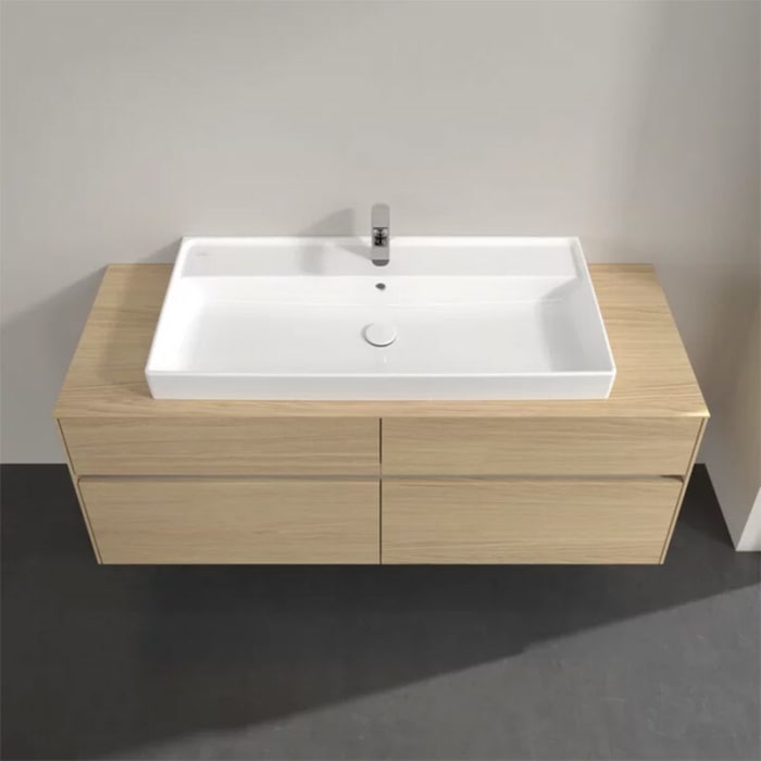 Villeroy & Boch Collaro Waschtischunterschrank 140 x 54,8 cm mit 4 Auszügen und LED Licht, für WT mittig