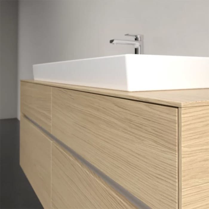 Villeroy & Boch Collaro Waschtischunterschrank 140 x 54,8 cm mit 4 Auszügen und LED Licht, für WT mittig