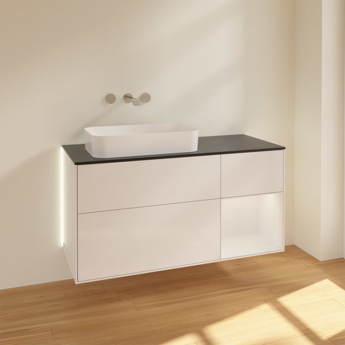 Villeroy & Boch Finion Waschtischunterschrank 120 cm mit Regalelement rechts und Abdeckplatte, mit Wandbeleuchtung